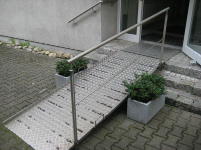 Auffahrrampe 001
